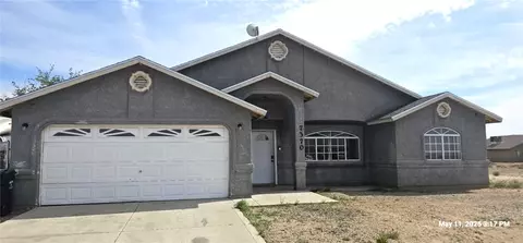 7370 E Silver Spur Dr, Kingman, AZ 86401 photo 1
