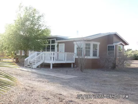 1643 E Valley Dr, Mohave Valley, AZ 86440