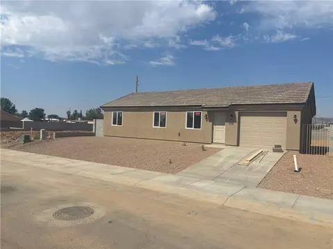 4921 N Famoso Dr, Kingman, AZ 86409