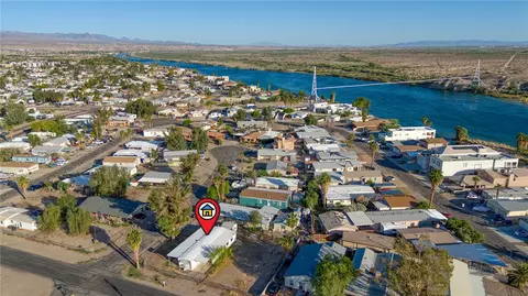 212 Riverside Dr, Bullhead City, AZ 86442