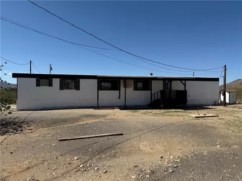 5232 N Cove Rd, Golden Valley, AZ 86413