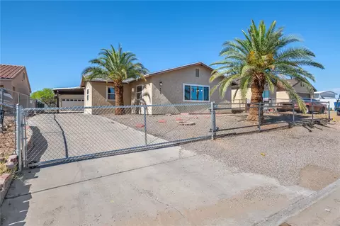 955 Glen Dr, Bullhead City, AZ 86442