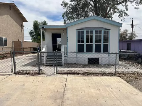 592 Havasu Ln, Bullhead City, AZ 86442