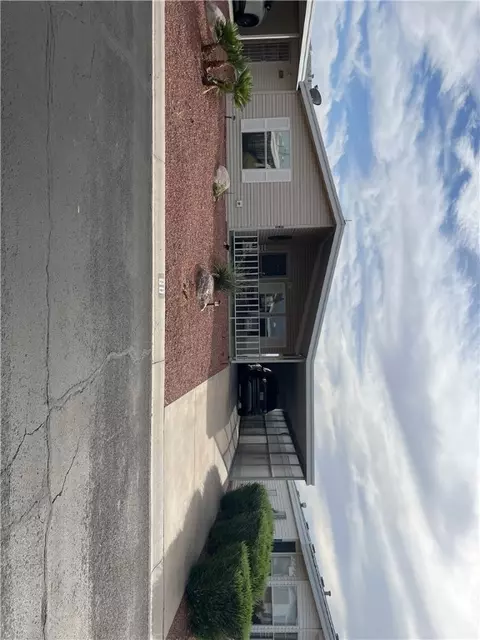 2350 Adobe Rd #60, Bullhead City, AZ 86442