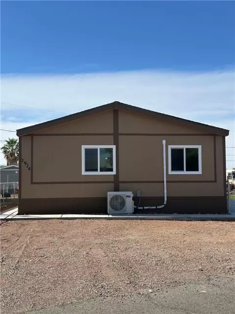 1924 Sea Breeze Ln, Bullhead City, AZ 86442