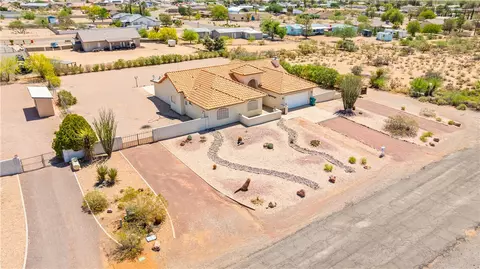 3628 N Venus Ct, Golden Valley, AZ 86413