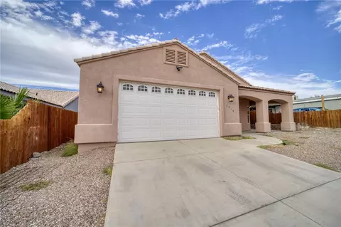 1919 Richardo Ave, Bullhead City, AZ 86442