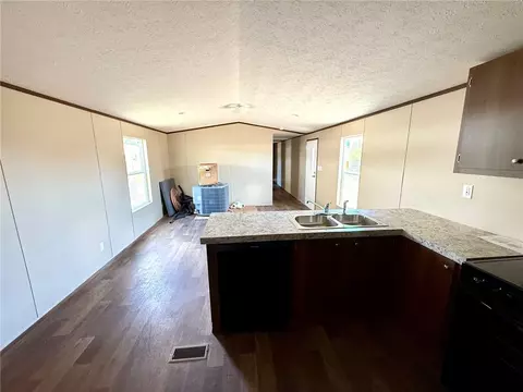 2775 E Mcvicar Ave, Kingman, AZ 86409 photo 8