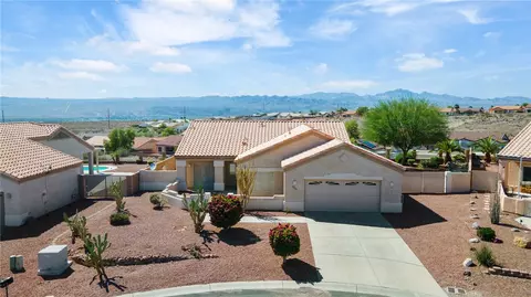 2305 Soaring Eagle Dr, Bullhead City, AZ 86442