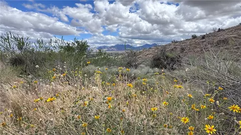 000 W Painted Trail Way, Kingman, AZ 86409