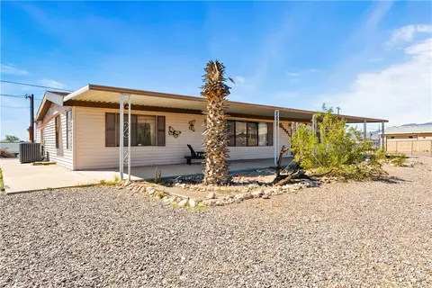1068 Zircon Cir, Bullhead City, AZ 86442
