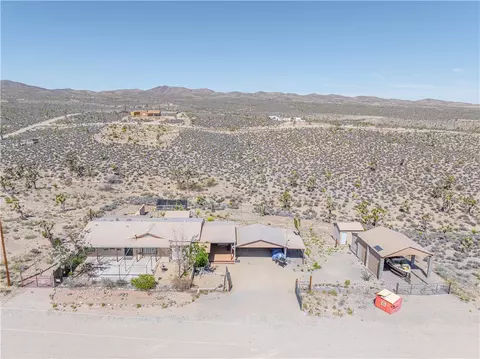 27041 N Hummingbird Ln, Meadview, AZ 86444