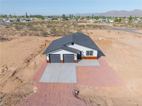 View/Area - 7674 E Oxbow Dr, Kingman, AZ 86401 photo 1 of 9
