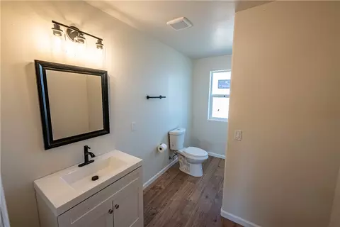 Bath - 7674 E Oxbow Dr, Kingman, AZ 86401 photo 4 of 5