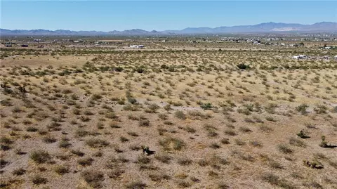 lot E S Eloy Rd, Golden Valley, AZ 86413