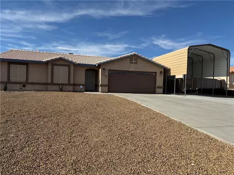 2023 E Sundance Dr, Fort Mohave, AZ 86426