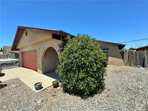 2035 Airfield Ave, Kingman, AZ 86401