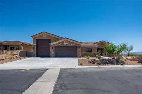 3028 Fort Mojave Dr, Bullhead City, AZ 86429