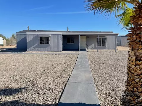 Exterior - 5282 El Mirage Dr, Topock, AZ 86436 photo 1 of 10