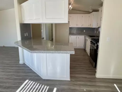 Kitchen - 5282 El Mirage Dr, Topock, AZ 86436 photo 1 of 2