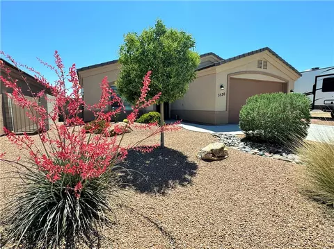 3530 N Kenneth Rd, Kingman, AZ 86409