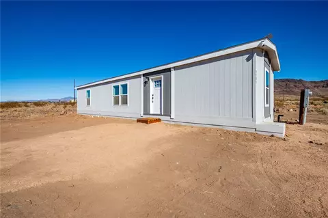 3795 W Rainwater Dr, Golden Valley, AZ 86413