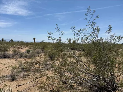 0 E Horse Mesa Rd, Golden Valley, AZ 86413