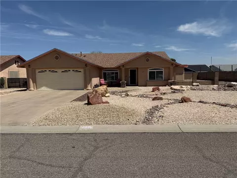 3823 E Snavely Ave, Kingman, AZ 86409
