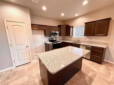 5547 Eagle View Rd, Kingman, AZ 86409 photo 13