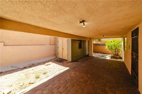 Exterior - 3059 Mallory Loop, Kingman, AZ 86401 photo 3 of 18