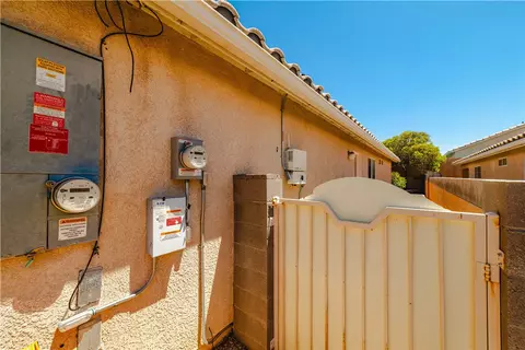 Exterior - 3059 Mallory Loop, Kingman, AZ 86401 photo 17 of 18