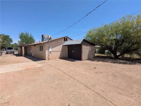 Exterior - 3166 E Thompson Ave, Kingman, AZ 86409 photo 10 of 10