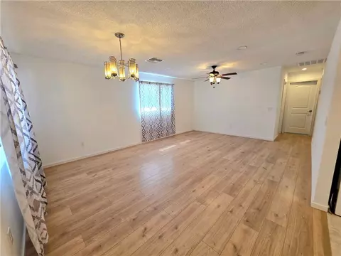 Living - 3166 E Thompson Ave, Kingman, AZ 86409 photo 1 of 4