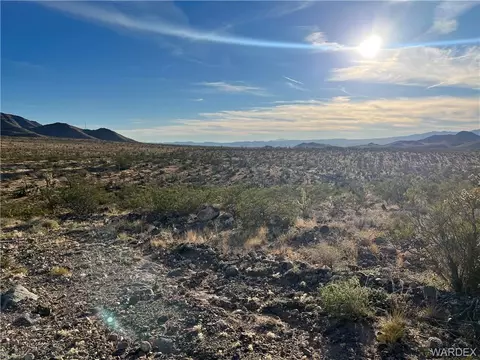328-04 N 502 N Mead Dr, Dolan Springs, AZ 86441