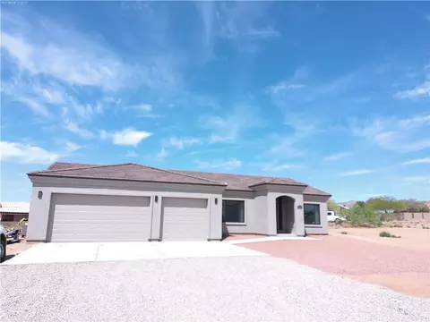 Exterior - 7185 E Cactus Dr, Kingman, AZ 86401 photo 5 of 22
