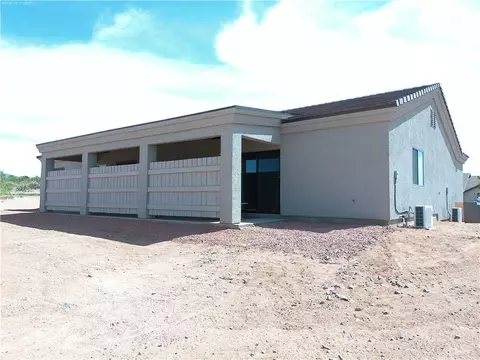 Exterior - 7185 E Cactus Dr, Kingman, AZ 86401 photo 14 of 22