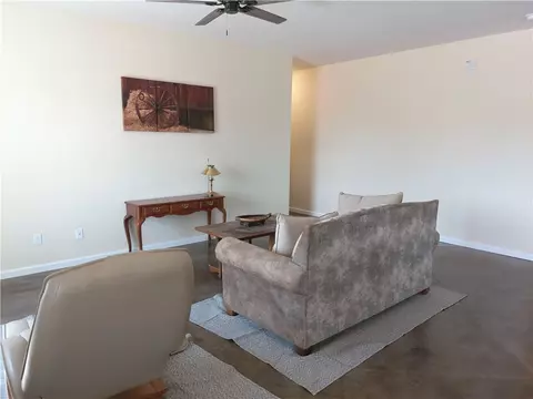 Living - 7185 E Cactus Dr, Kingman, AZ 86401 photo 8 of 9