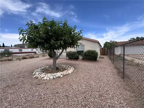 2135 E John L Ave, Kingman, AZ 86409 photo 2