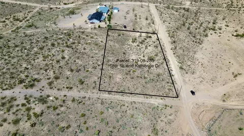 319-08 W 285 W 18th St, Dolan Springs, AZ 86441