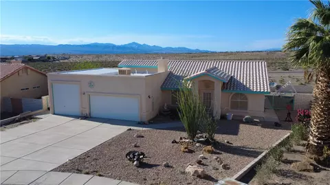 2217 Emerald River Way, Fort Mohave, AZ 86426