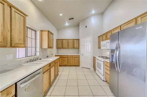 3943 E Snavely Ave, Kingman, AZ 86409 photo 14