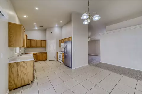 3943 E Snavely Ave, Kingman, AZ 86409 photo 13