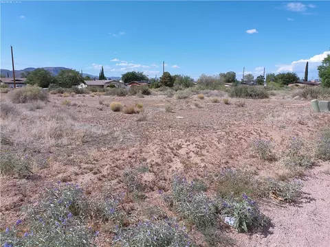 lot41 SE 46 Se Valentine, Kingman, AZ 86401