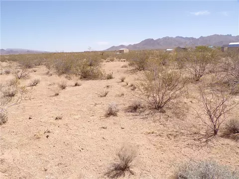 lot100 N Agua Mawsa Dr, Dolan Springs, AZ 86441