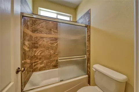 Bath - 9076 E Mountain Shadow Rd, Kingman, AZ 86401 photo 6 of 6