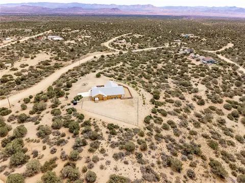 View/Area - 9076 E Mountain Shadow Rd, Kingman, AZ 86401 photo 6 of 9