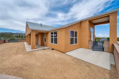 Exterior - 9076 E Mountain Shadow Rd, Kingman, AZ 86401 photo 5 of 22