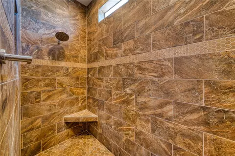 Bath - 9076 E Mountain Shadow Rd, Kingman, AZ 86401 photo 4 of 6