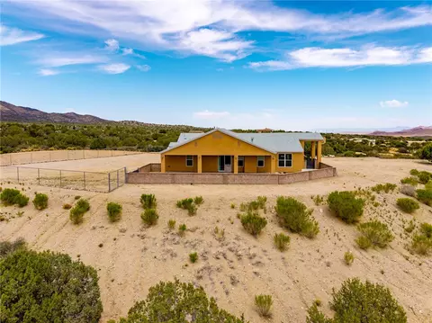 Exterior - 9076 E Mountain Shadow Rd, Kingman, AZ 86401 photo 13 of 22