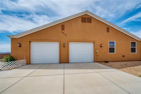 Exterior - 9076 E Mountain Shadow Rd, Kingman, AZ 86401 photo 4 of 22